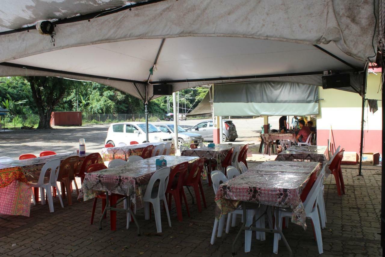 Liwagu Lodge Ranau Esterno foto